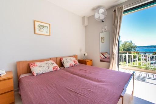 Lavish & Spacious Apt With Stunning Seaview, 10 Min Ath Airport Artemida (Attica) Exterior foto