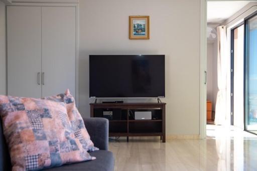 Lavish & Spacious Apt With Stunning Seaview, 10 Min Ath Airport Artemida (Attica) Exterior foto