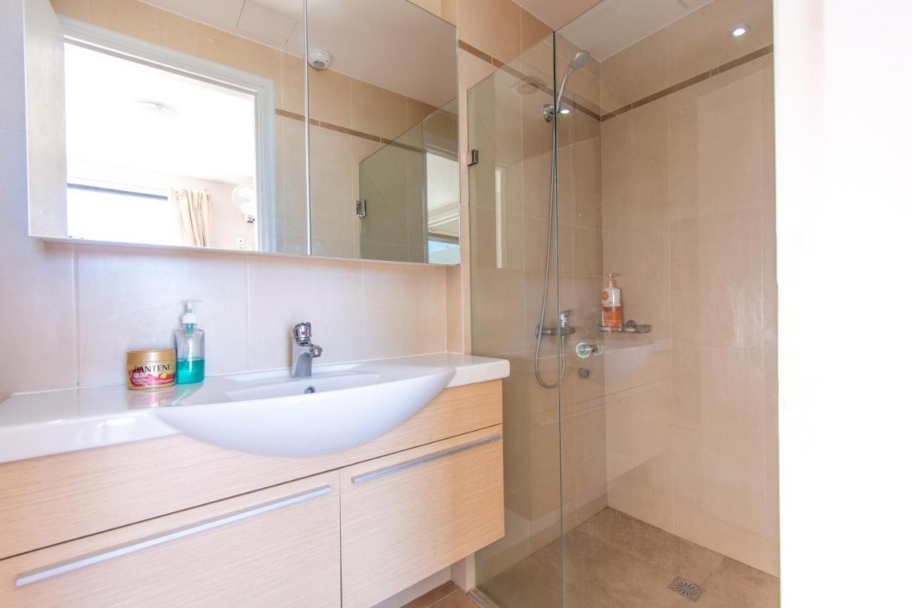 Lavish & Spacious Apt With Stunning Seaview, 10 Min Ath Airport Artemida (Attica) Exterior foto